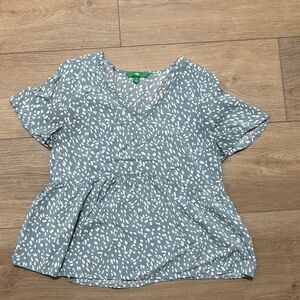 Women's Small Blue Patterned dip Top spring